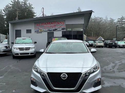 Used 2020 Nissan Altima 2.5 S image 2