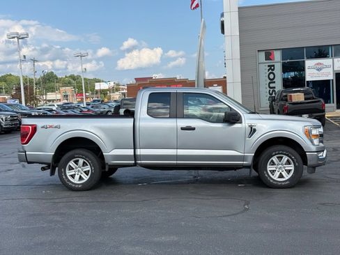 Used 2022 Ford F150 XLT AWD/4WD image 3
