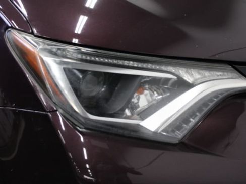 Used 2017 Toyota RAV4 LE w/ All Weather Liner Package AWD/4WD image 25