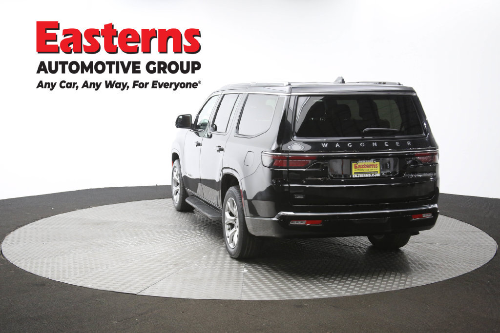 Used 2022 Jeep Wagoneer Series II AWD/4WD image 67