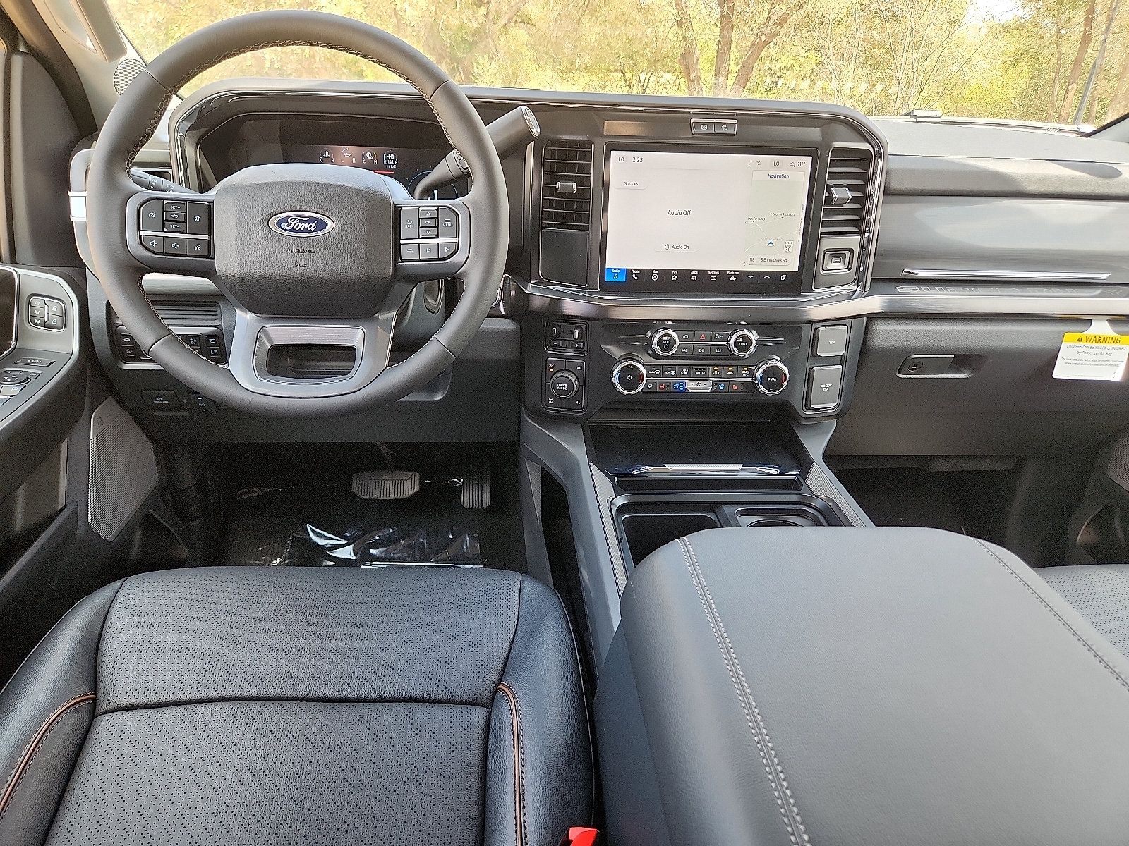 New 2026 Ford F350 Lariat w/ Black Appearance Package AWD/4WD image 10