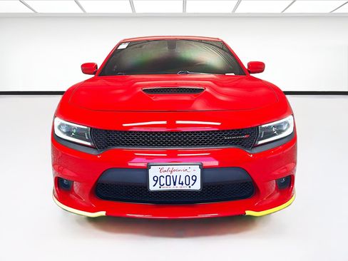 Used 2022 Dodge Charger R/T RWD image 2