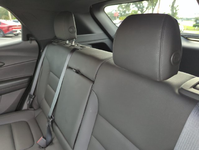 Used 2024 Chevrolet TrailBlazer ACTIV w/ Driver Confidence Package FWD image 29