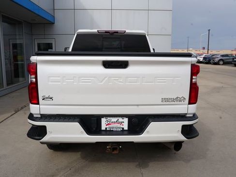 Used 2020 Chevrolet Silverado 2500 High Country w/ Z71 Off-Road Package image 36