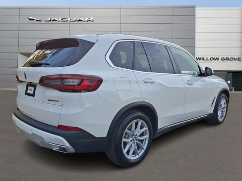 Used 2023 BMW X5 xDrive40i w/ Premium Package image 2