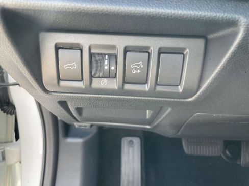 Used 2025 Subaru Outback Wilderness AWD/4WD image 21