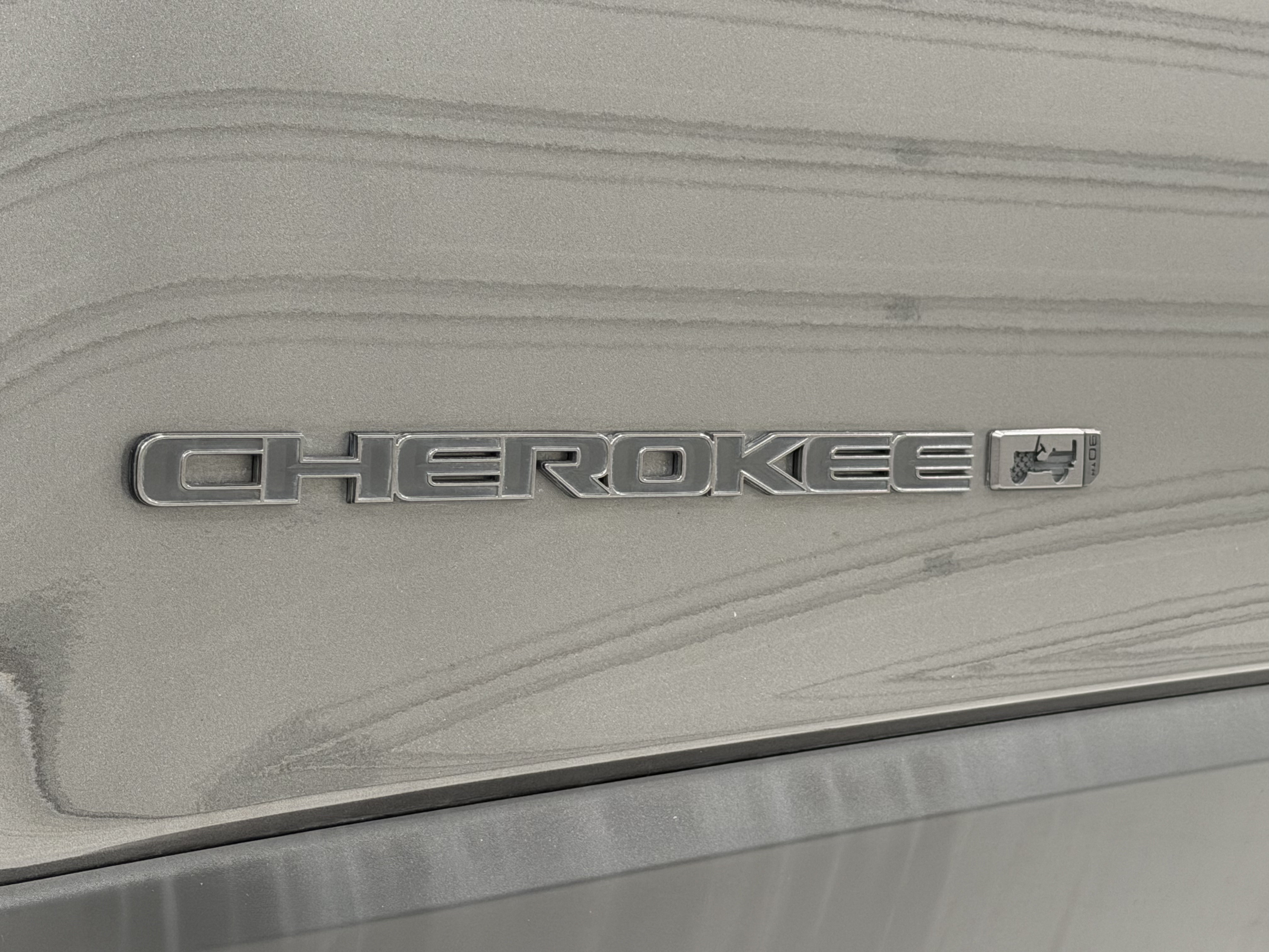 Used 2021 Jeep Cherokee Latitude Lux 80th Anniv w/ Quick Order Package 26U 80TH AWD/4WD image 63