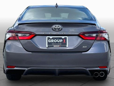 Used 2024 Toyota Camry SE w/ Cold Weather Package FWD image 5