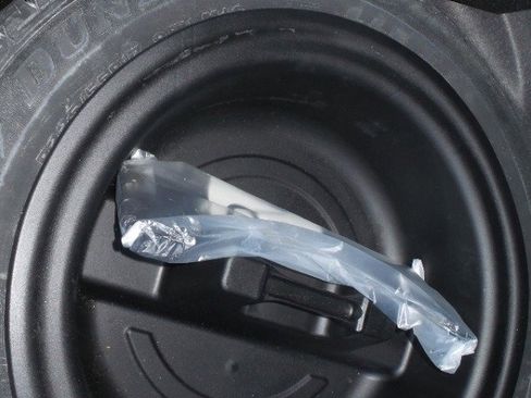 Used 2004 Lexus LS 430 image 61