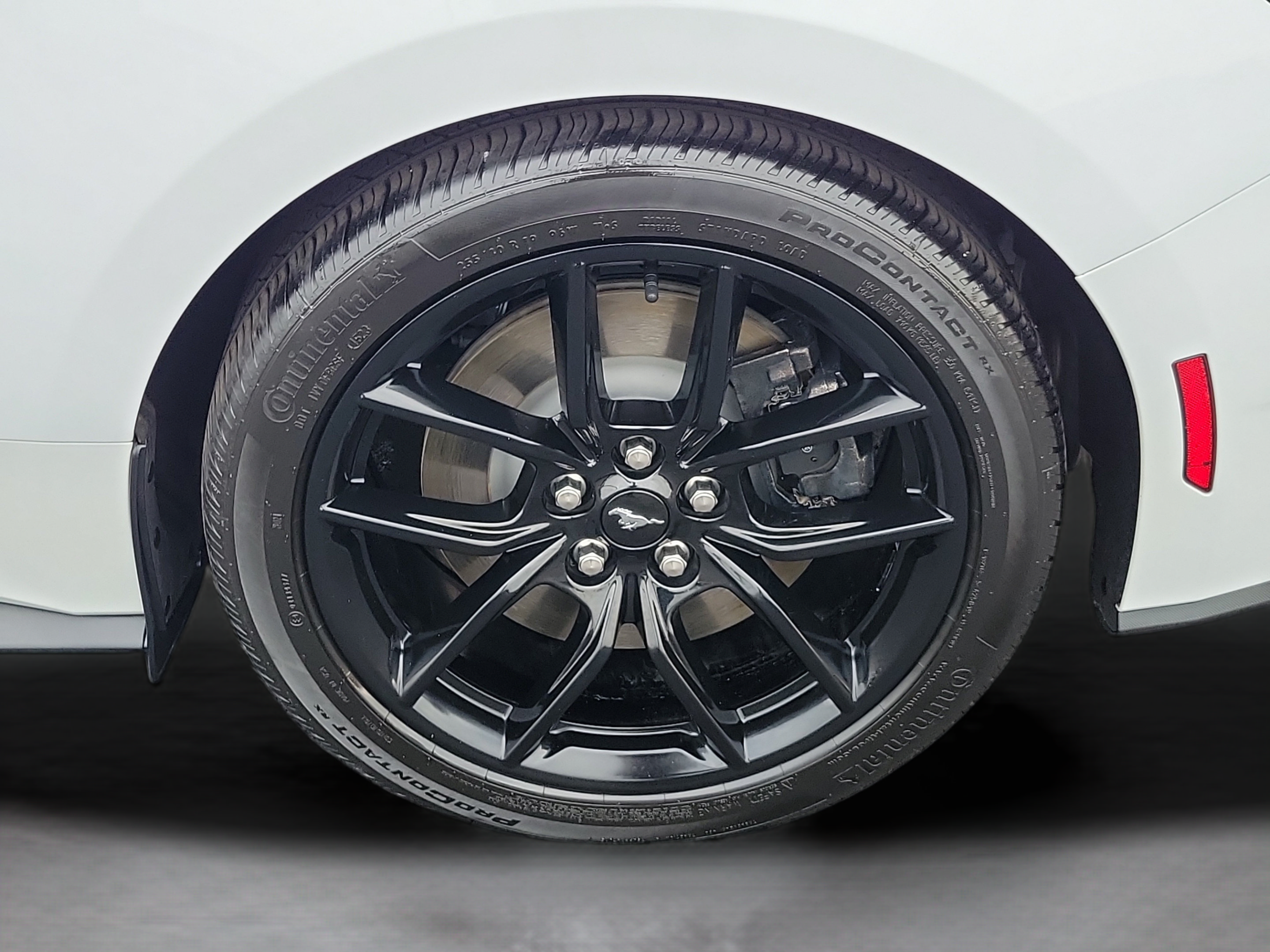 Used 2024 Ford Mustang GT Premium RWD image 30