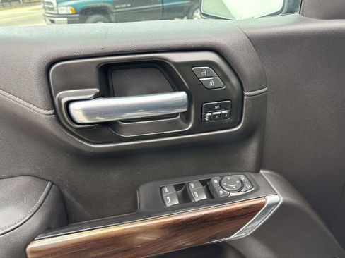 Used 2021 GMC Sierra 1500 SLT w/ SLT Premium Plus Package image 19