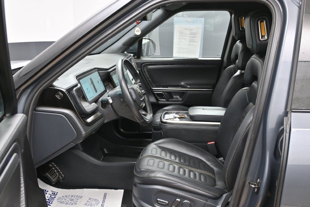 Used 2022 Rivian R1T Launch Edition AWD/4WD image 9