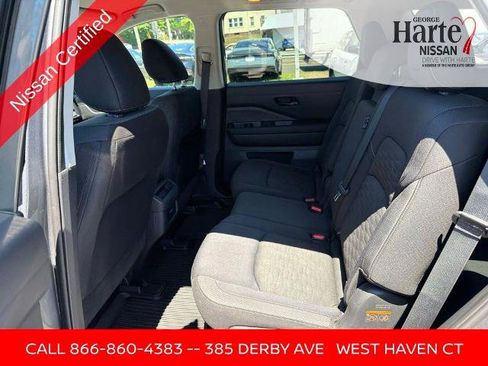 Certified 2024 Nissan Pathfinder S AWD/4WD image 18
