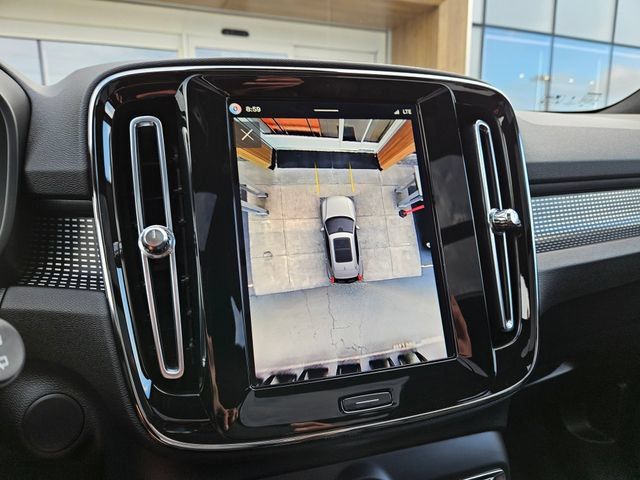 Certified 2026 Volvo EX40 Ultra AWD/4WD image 29