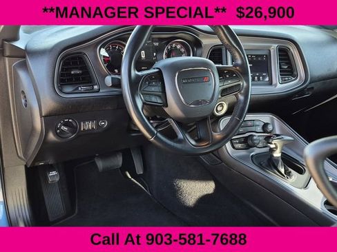 Used 2023 Dodge Challenger SXT image 24