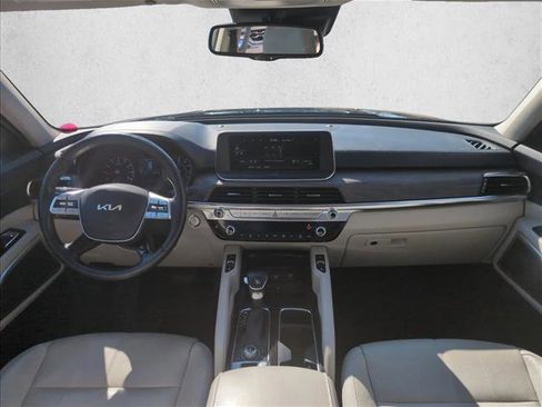 Used 2022 Kia Telluride EX w/ EX Premium Package image 19