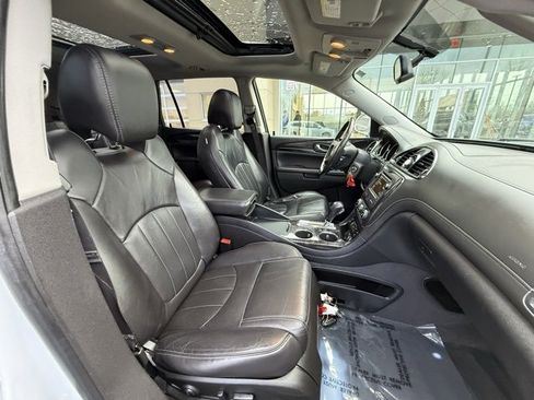 Used 2016 Buick Enclave Leather image 23