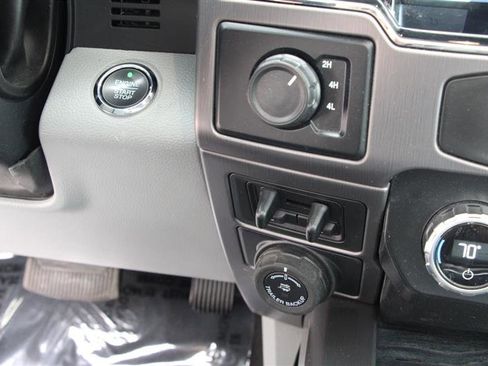 Used 2022 Ford F350 Limited AWD/4WD image 36