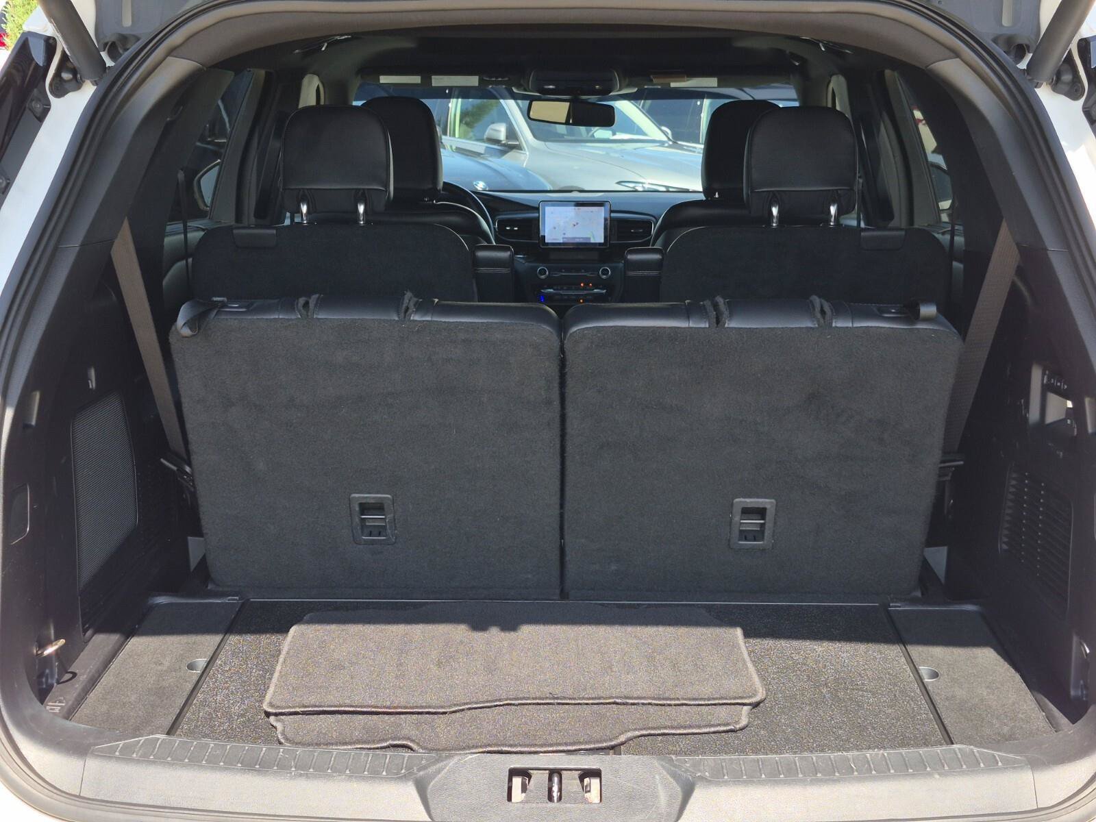 Used 2020 Ford Explorer Limited w/ Class III Trailer Tow Package RWD image 8