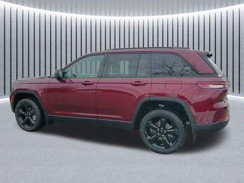 New 2025 Jeep Grand Cherokee Limited w/ Luxury Tech Group II image 14