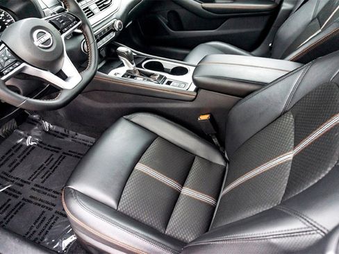 Used 2025 Nissan Altima 2.5 SR image 14