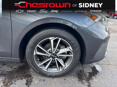 Used 2023 Kia Forte LXS FWD image 12