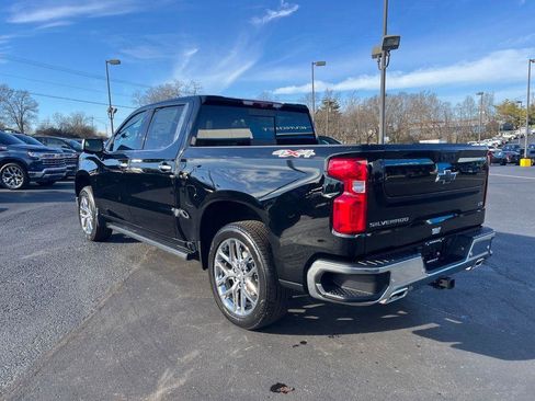 New 2026 Chevrolet Silverado 1500 LTZ w/ LTZ Premium Package image 3