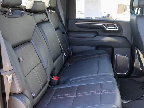 Used 2024 Chevrolet Silverado 3500 High Country w/ Technology Package image 22