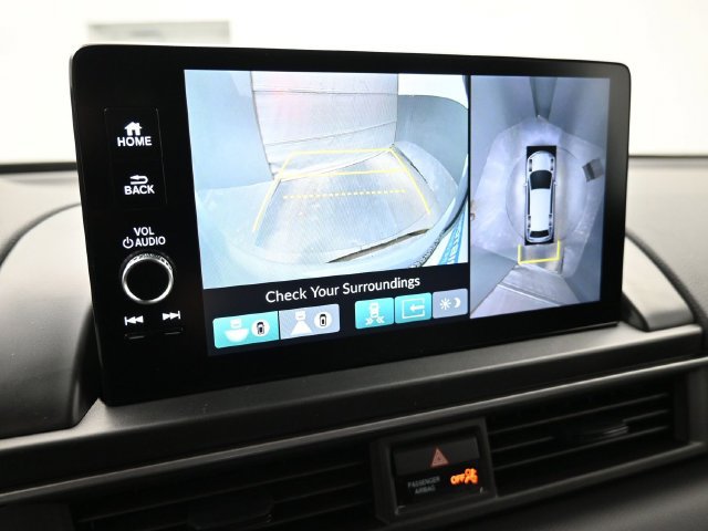 Used 2025 Honda Pilot Black Edition image 19