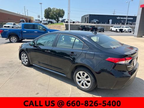 Used 2025 Toyota Corolla LE FWD image 8