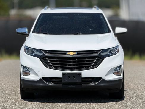 Used 2018 Chevrolet Equinox LT w/ Sun & Infotainment Package AWD/4WD image 5