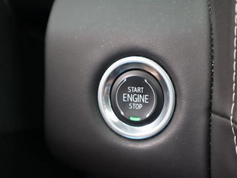 Used 2023 GMC Yukon Denali Ultimate AWD/4WD image 36