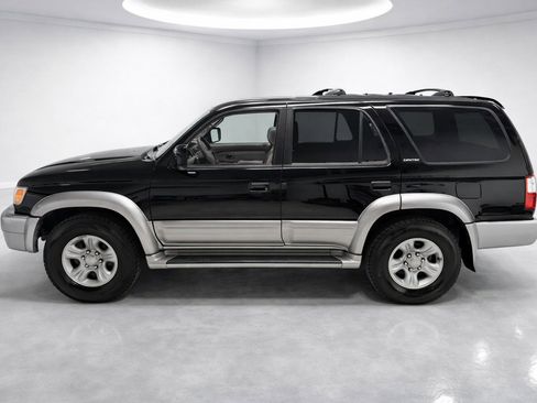 Used 2001 Toyota 4Runner Limited image 2
