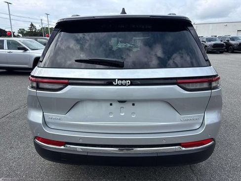 New 2026 Jeep Grand Cherokee Laredo X AWD/4WD image 3