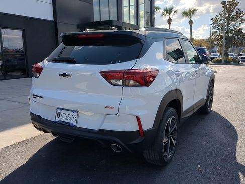Used 2023 Chevrolet TrailBlazer RS image 3