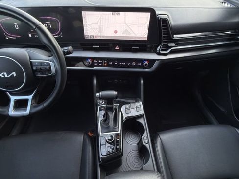 Used 2023 Kia Sportage EX FWD image 15