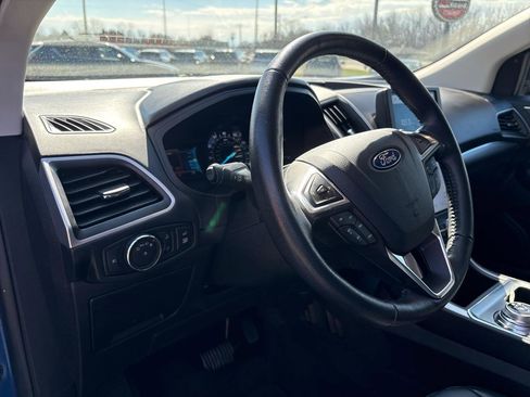 Used 2022 Ford Edge SEL w/ Sport Appearance Package AWD/4WD image 7