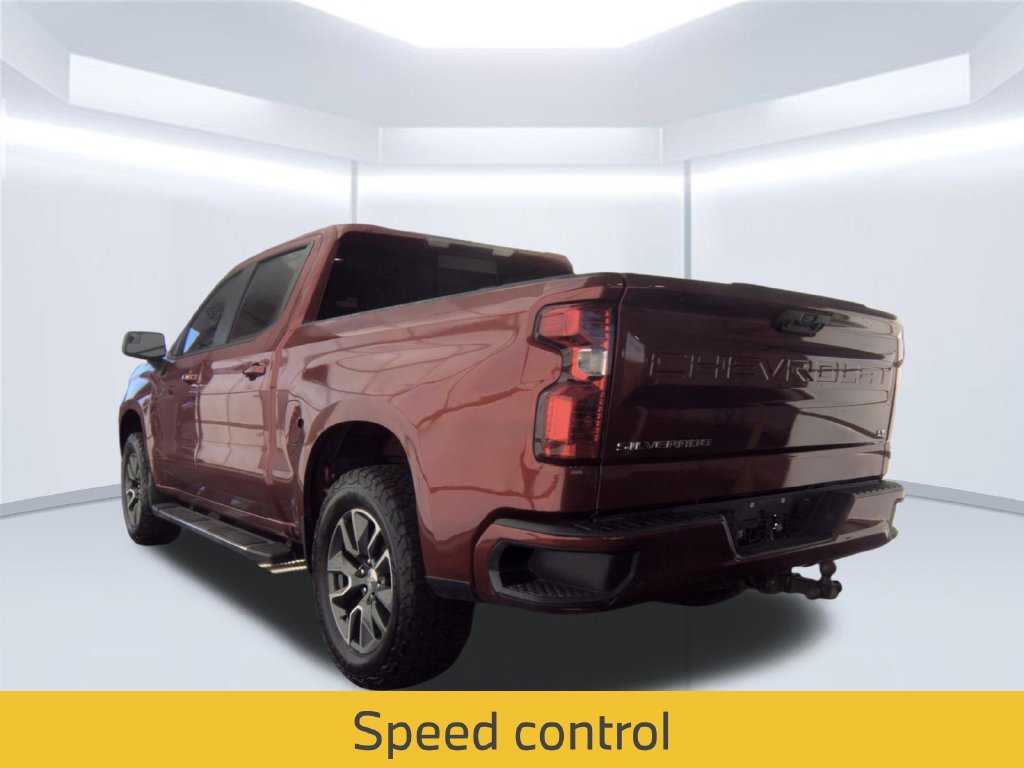Used 2023 Chevrolet Silverado 1500 LT w/ Leather Package RWD image 4