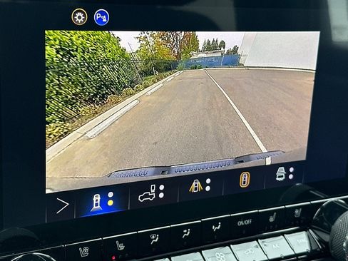 New 2026 Chevrolet Colorado Z71 w/ Technology Package image 17