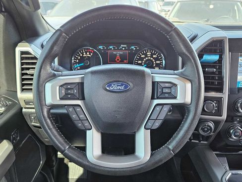 Used 2017 Ford F150 Lariat image 25