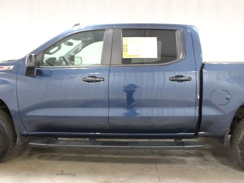 Used 2022 Chevrolet Silverado 1500 LT Trail Boss image 6