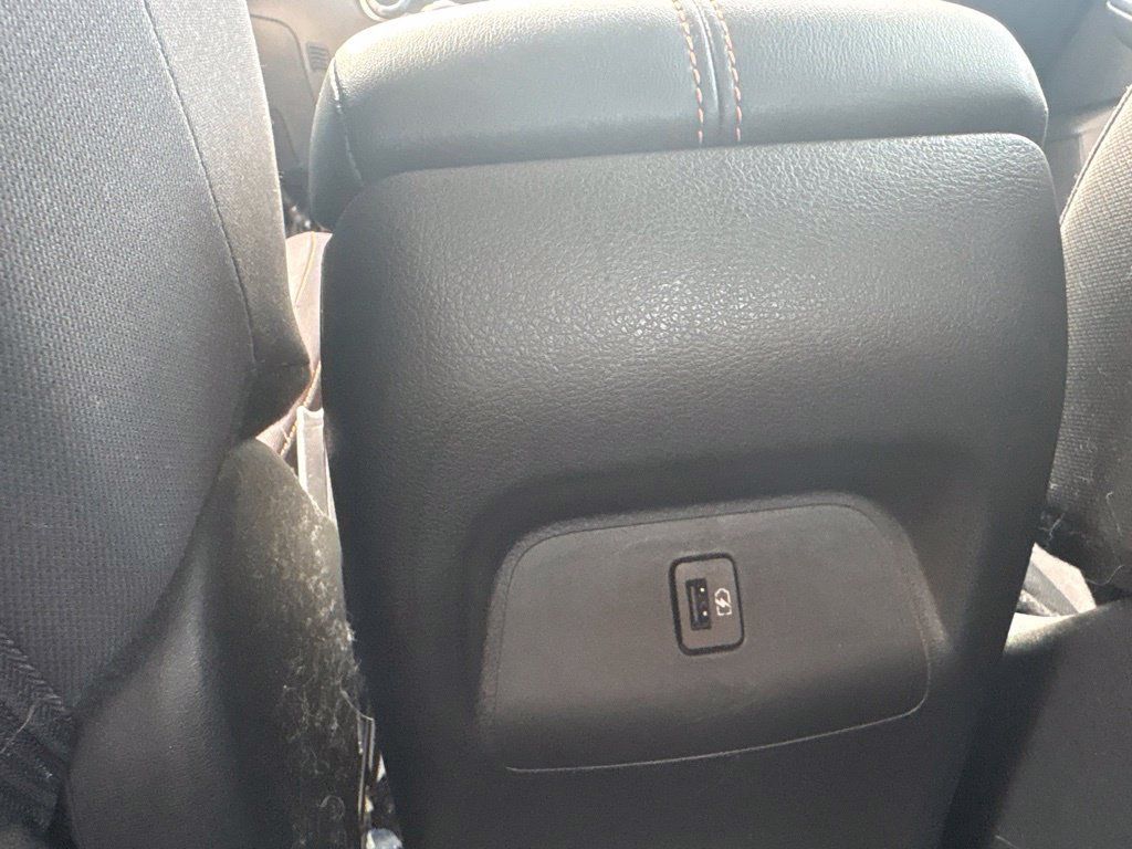 Used 2020 Nissan Sentra SR FWD image 19