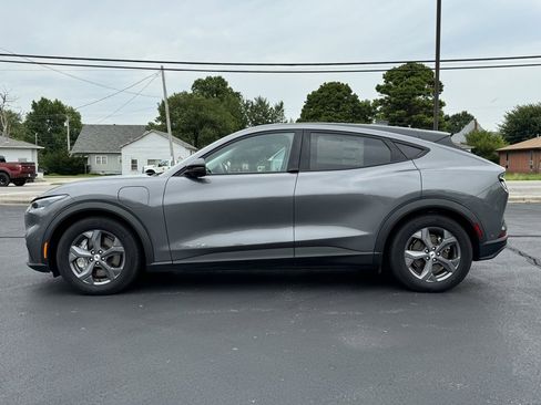 New 2023 Ford Mustang Mach-E Select image 22