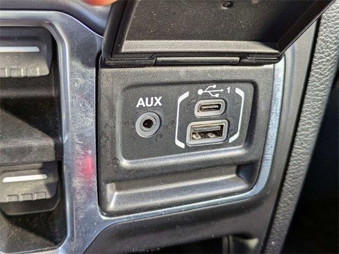 Used 2020 Jeep Gladiator Rubicon image 23