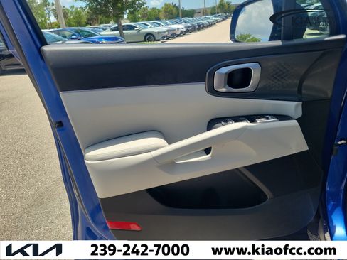 Certified 2023 Kia Sorento S w/ Panoramic Sunroof Package FWD image 24