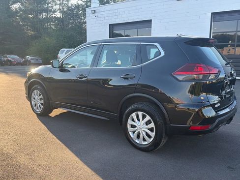 Used 2019 Nissan Rogue S AWD/4WD image 5
