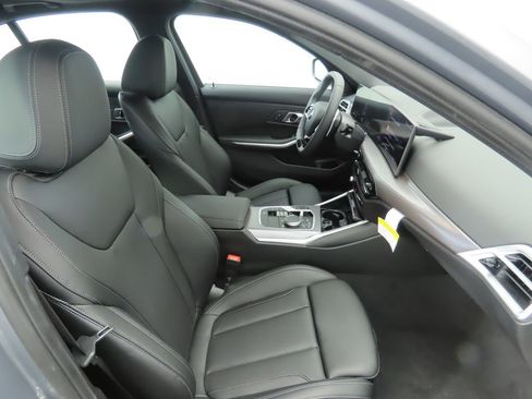 New 2026 BMW 330i 330i w/ Convenience Package image 19