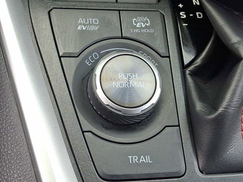 Certified 2023 Toyota RAV4 XSE image 26