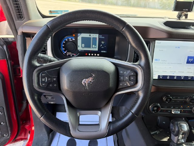 Used 2023 Ford Bronco Outer Banks AWD/4WD image 11