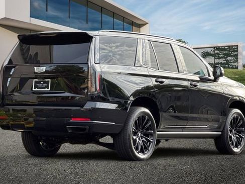 New 2026 Cadillac Escalade Sport image 4